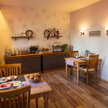 Der Weinladen Habitación en casa particular Kröv