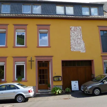 Der Weinladen Rum i privatbostad