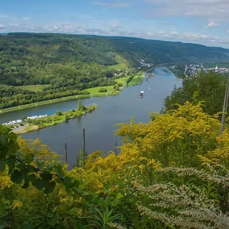 Rum i privatbostad Der Weinladen Kröv