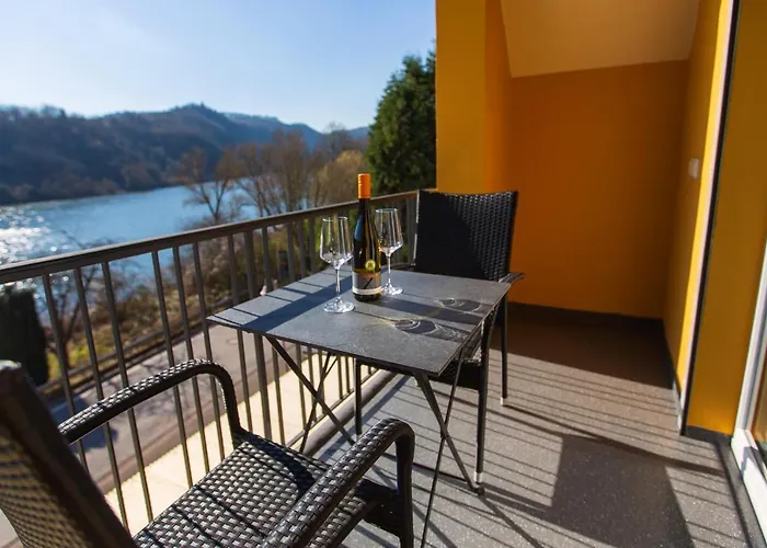 Der Weinladen ホームステイ Kröv