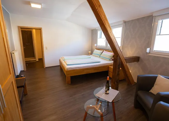 Der Weinladen Ubytování v soukromí Kröv